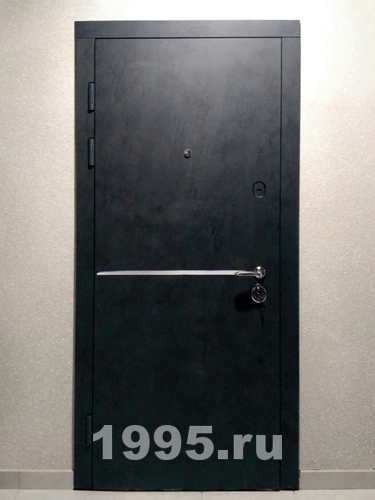 Дверь с панелью под камень Дверь с панелью под камень